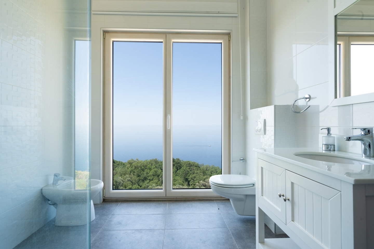 4 Bedrooms Villa in Budva