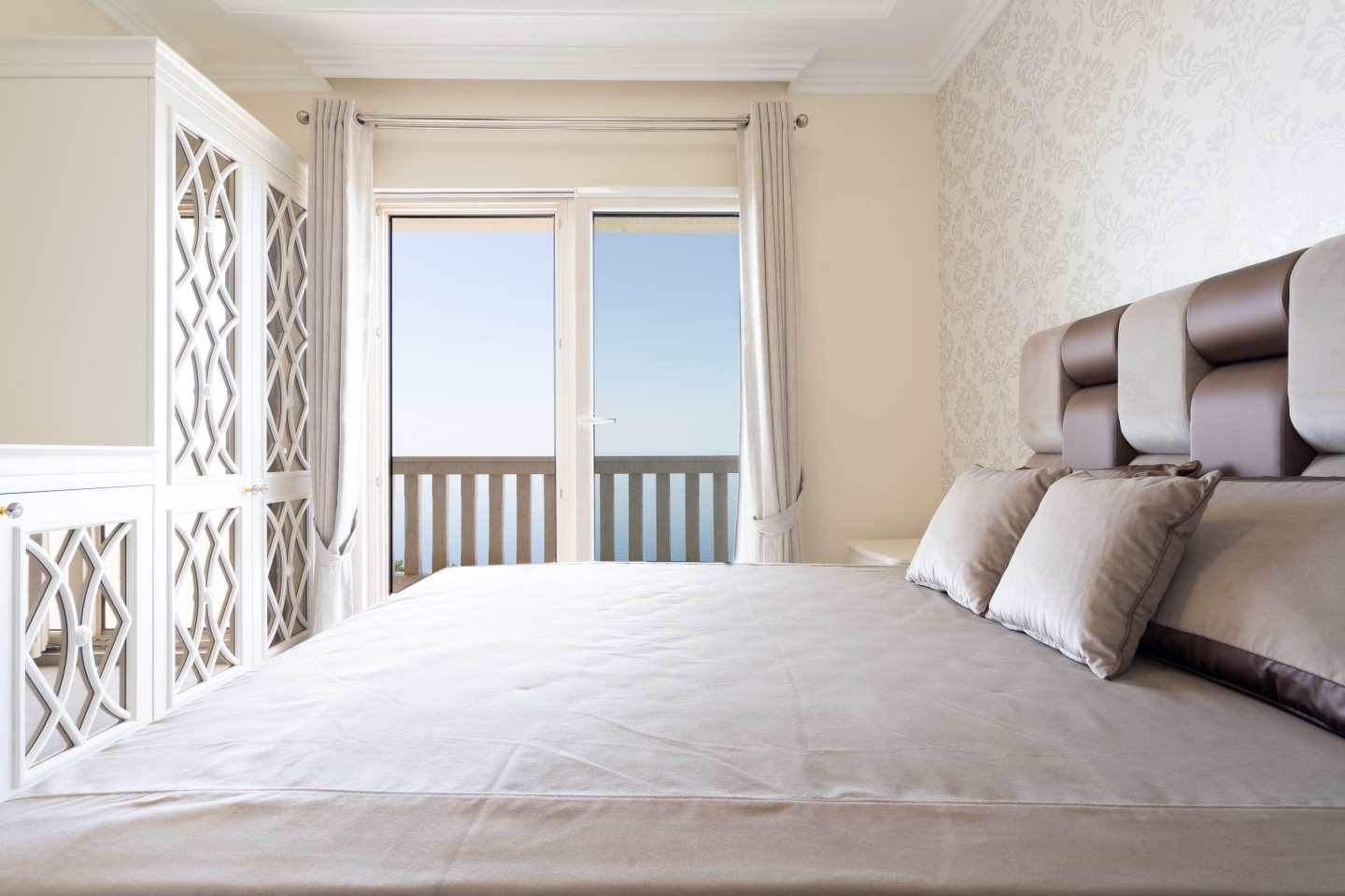 4 Bedrooms Villa in Budva