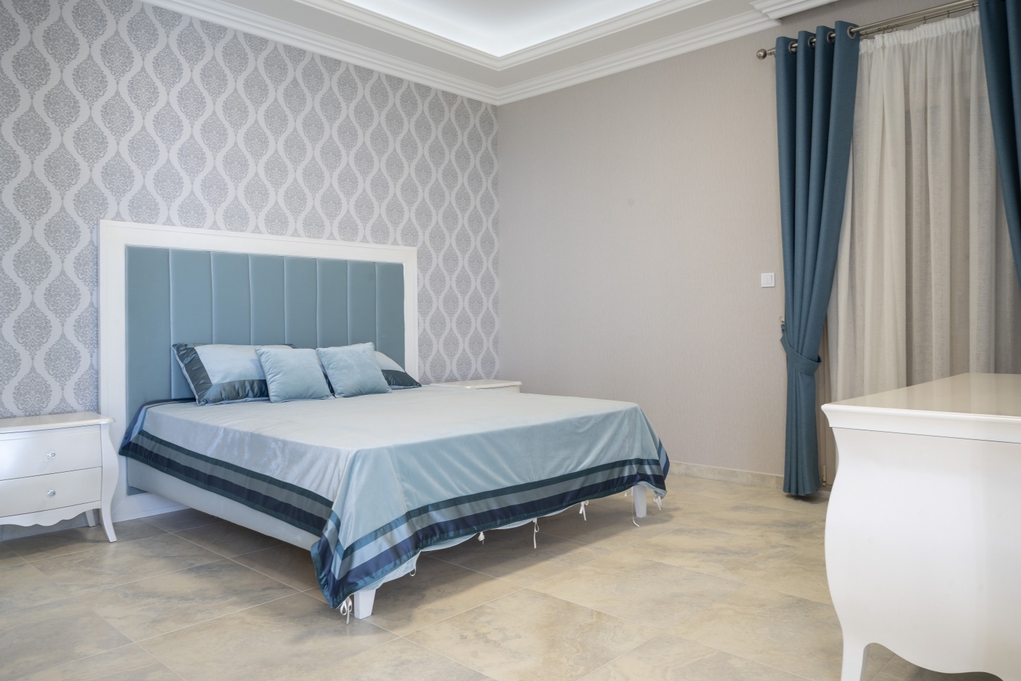 4 Bedrooms Villa in Budva