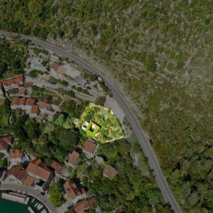 Extraordinary land for sale