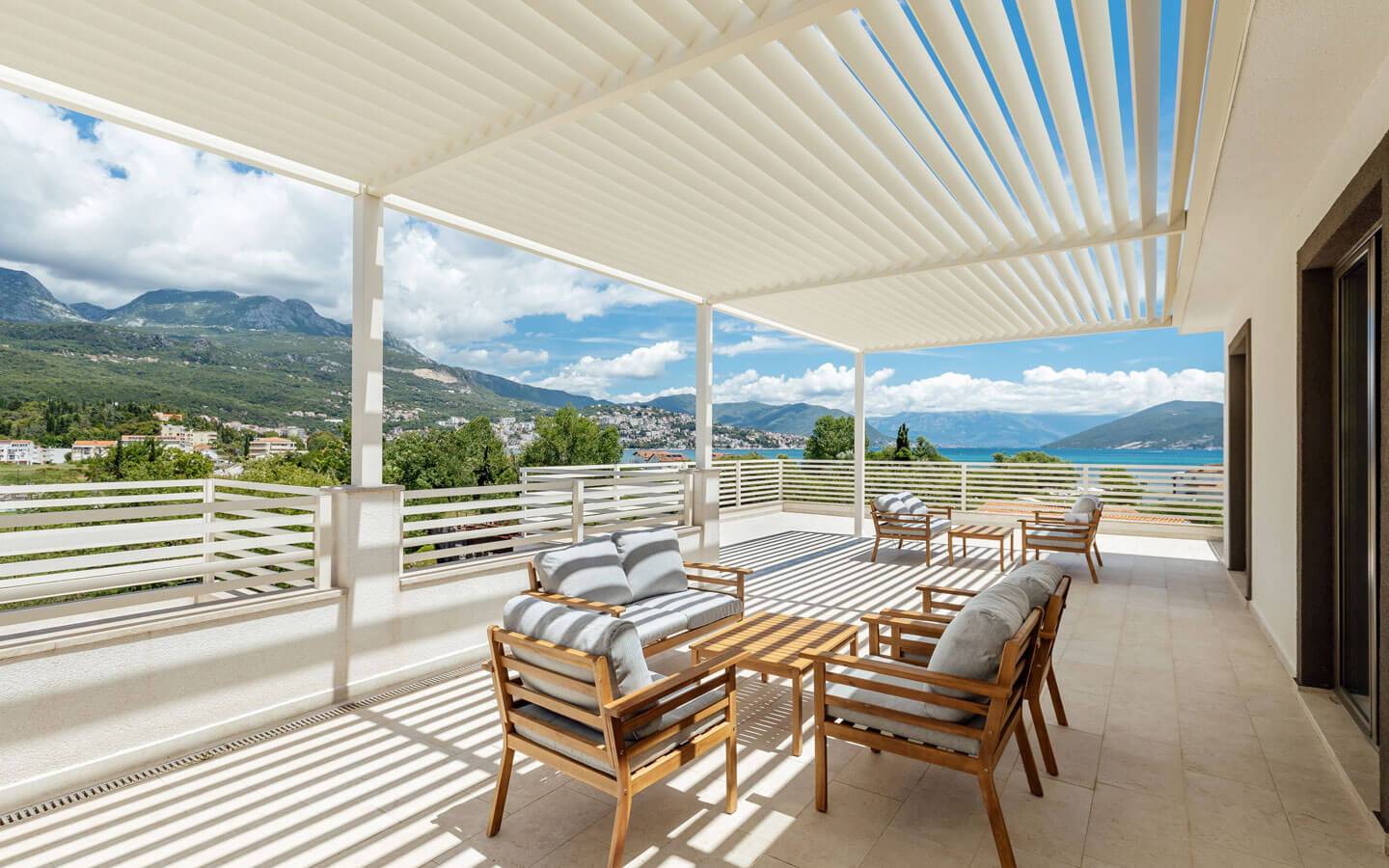 2 Bedrooms Apartment in Herceg Novi