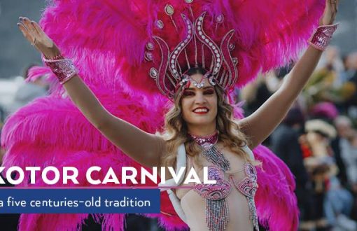 a picture of a woman in a costume at the opening of the Kotor Carnival